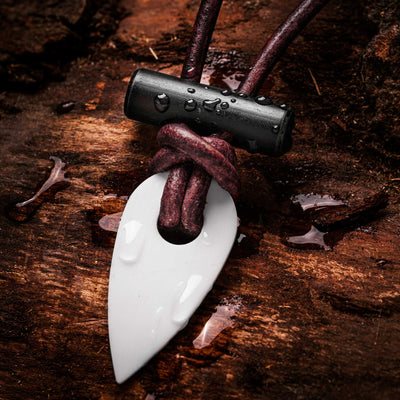 Spark Necklace can be used wet