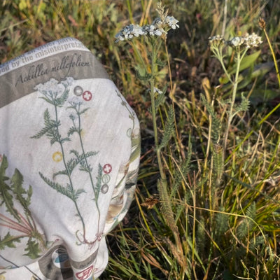 Foraging Neck Gaiter